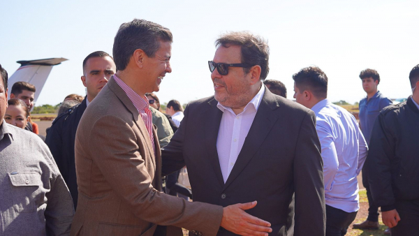 Encarnación se conecta al mundo.